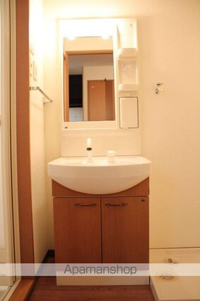 広島県福山市曙町５丁目[1K/30.96m2]の洗面所