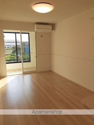 メゾンルミネ五個荘Ⅱ[1LDK/50.14m2]のリビング・居間1