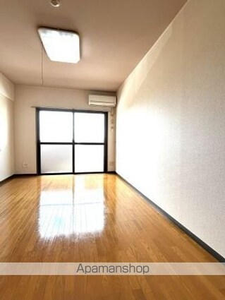 ロイヤルハーモニー[1K/26.5m2]のリビング・居間