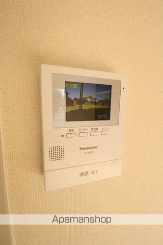 御前崎市 2階建 築26年の内装写真