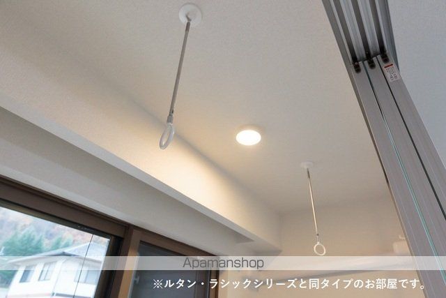 グランドハイツBの内装写真