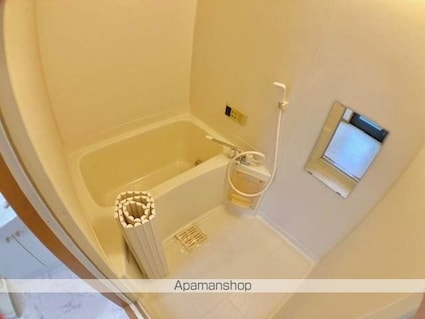 エルレーブＡ棟・Ｂ棟[2LDK/59.62m2]のバス