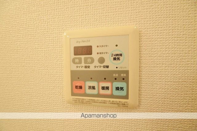 ヴァンドムールの内装写真