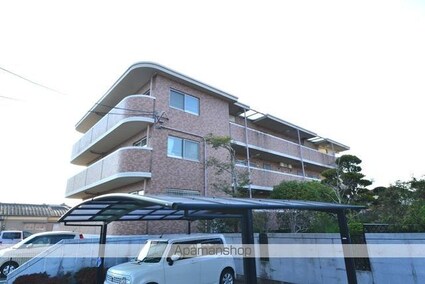 マンションティアラ[2LDK/56.7m2]の外観4