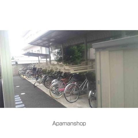 アンプルールフェールKOKIの周辺写真