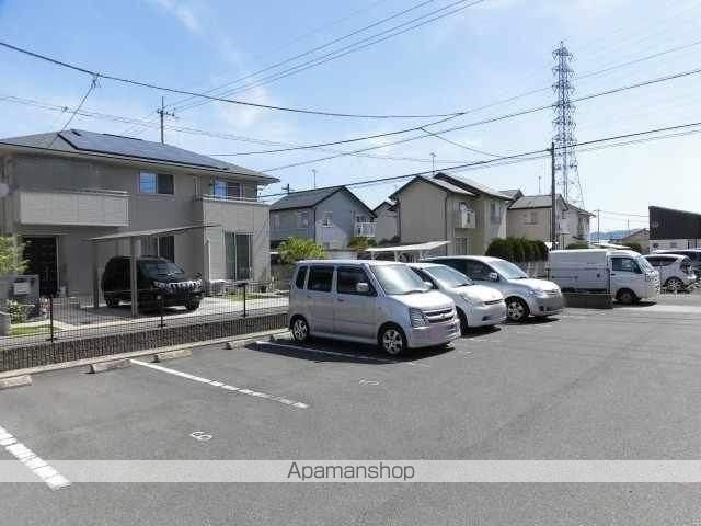 レオパレスサルウェイ三条の外観写真