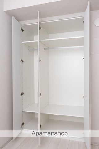 スカイグランデ津田沼の内装写真