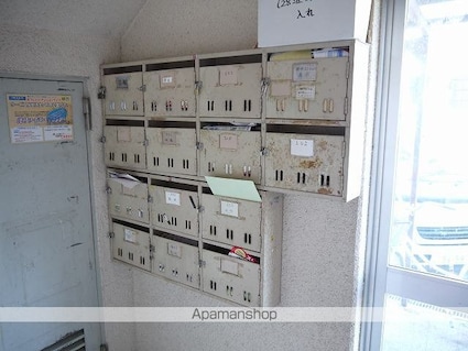 レジデンス西松本[3K/60.2m2]の共用部1