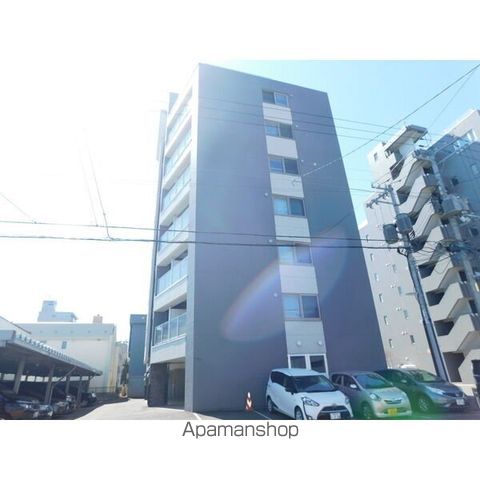 サムティ学園前の外観写真
