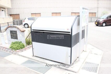 ピュアストリーム　Ｂ[2LDK/51.9m2]の共用部1