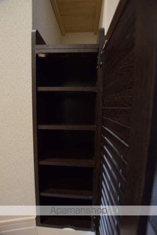 タイムズスクエア子平町の内装写真