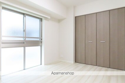 エルスタンザ神田須田町[2LDK/54.42m2]のリビング・居間