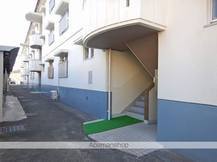 ロイヤルハイツＭＯＲＩ[2LDK/50m2]の外観3