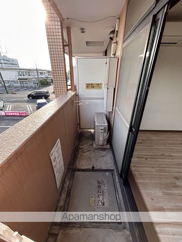 イブ・マキの内装写真