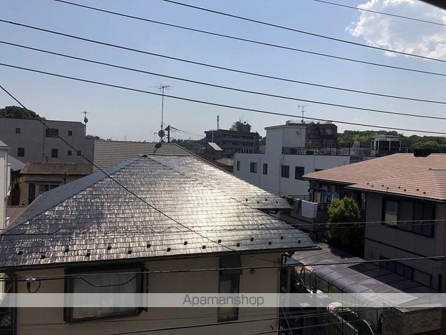 神奈川県横浜市鶴見区馬場３丁目[1R/16m2]のエントランス3