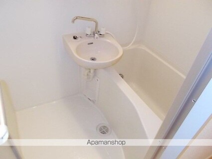 ステージファースト用賀アジールコート[1K/21.12m2]のバス