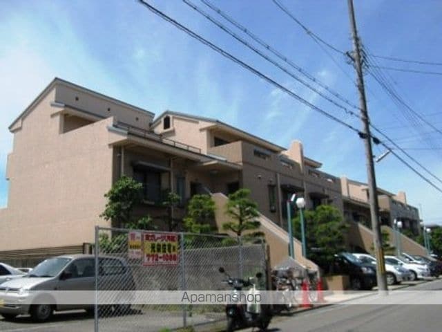 ラポール新伊丹の外観写真