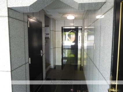 ノーベルコート（旧第６栗山マンション）[3DK/59.94m2]の共用部1