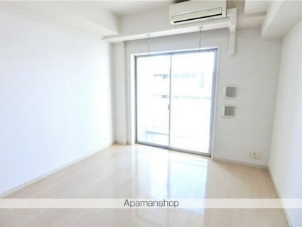 ＳＹＮＥＸ赤塚駅前[1K/21.6m2]のリビング・居間