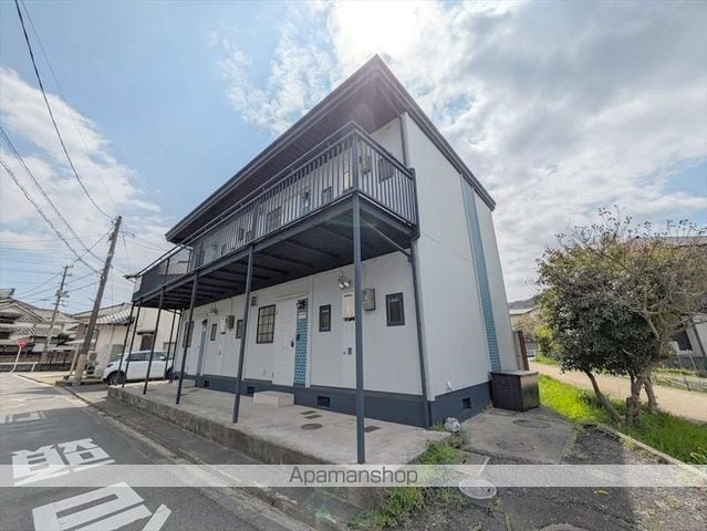 AKASAKI APARTMENTの外観写真