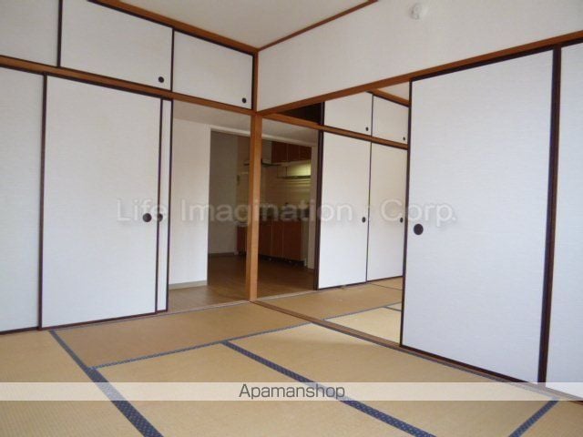 八日市ウイングの内装写真
