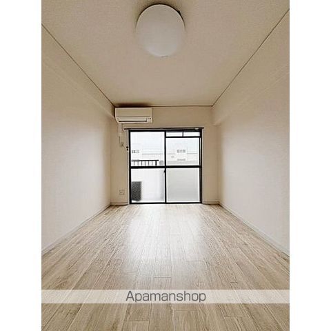 グリーンアベニュー山手の内装写真