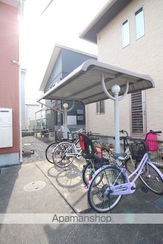 エクスプレス700Bの外観写真