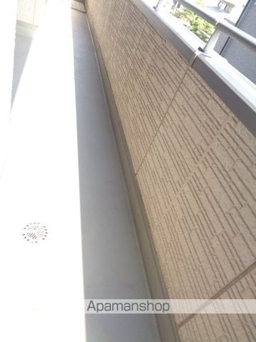 員弁郡東員町 2階建 築23年の内装写真