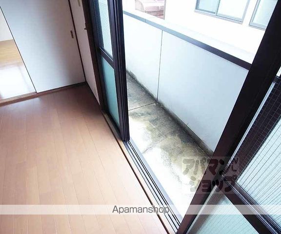 シャントゥール城北の内装写真
