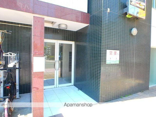 ステージルビーグラスの玄関写真