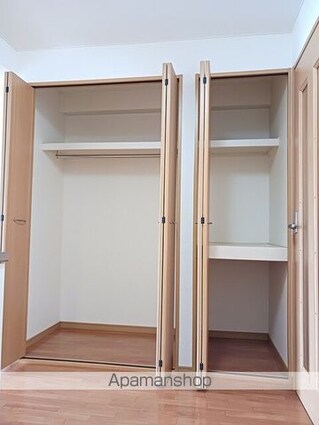 サンフォレスタ上道[1R/36.75m2]の収納