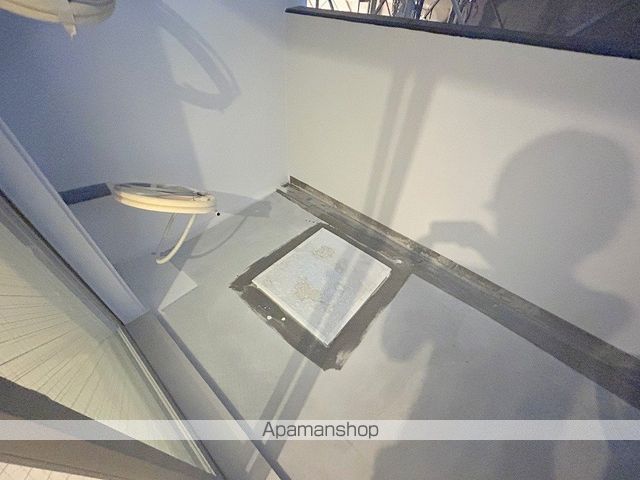 SPRANDID上本町WESTIの内装写真