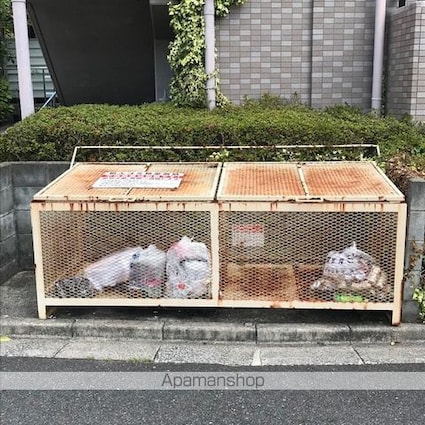 アルトピアーノ仰木の里[3LDK/66.7m2]の共用部1