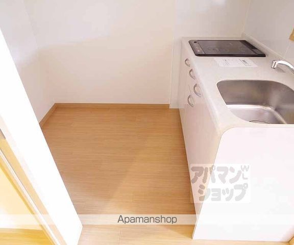 コンフォーレ栗栖野の内装写真