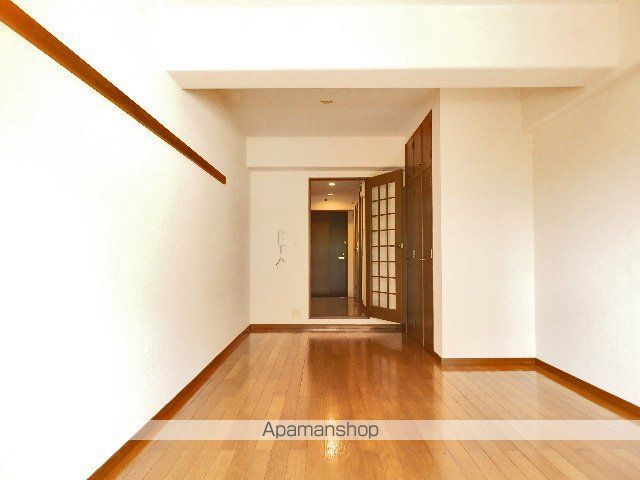 大産鳥飼マンションの内装写真