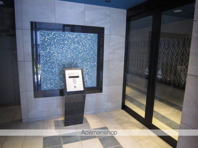 プレサンス上町台筆ヶ崎 NORTHの玄関写真