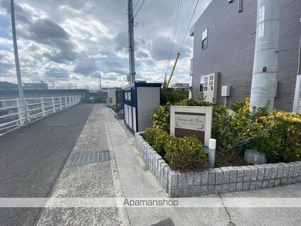 トルヴェ　ラ　フェーヴⅠ[1LDK/36.19m2]の共用部2