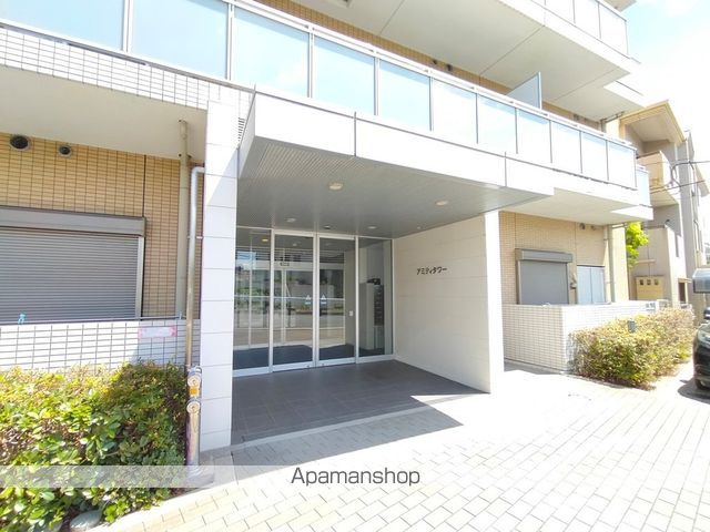アミティタワーの玄関写真