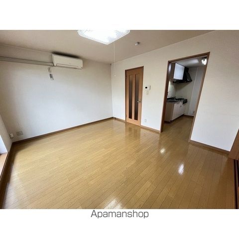 フェリーチェラピュタSの内装写真