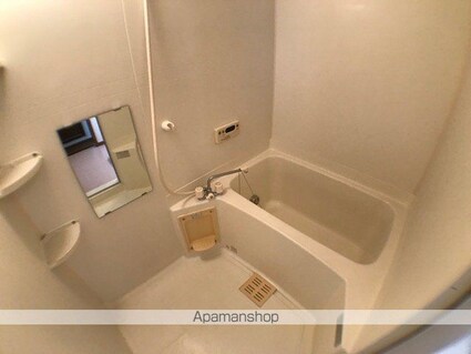 エストロジュマン[2LDK/63.11m2]のバス