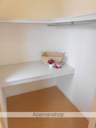 ファビュラスーＵ　Ａ棟[3LDK/75.94m2]の収納