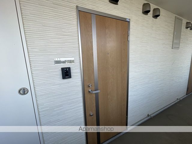 アヴァンセ高砂IIの外観写真