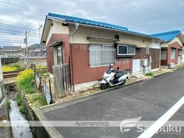 伊予鉄道高浜線 西衣山駅 徒歩1分 1階建 築50年の内装写真