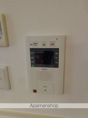 ロイヤルパークス桃坂の内装写真