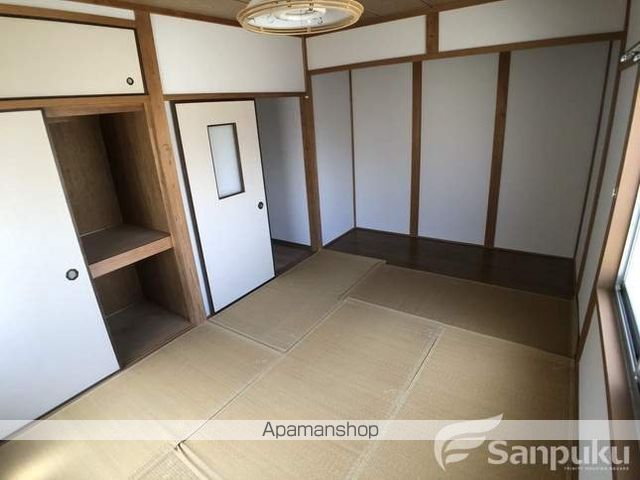 伊予鉄道高浜線 山西駅 徒歩19分 2階建 築36年の内装写真