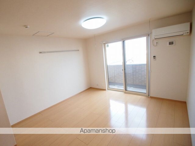 グランドゥール三笠山[1R/33.12m2]の内装1