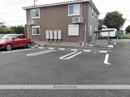 シャンス　Ｂ[1LDK/37.21m2]の駐車場