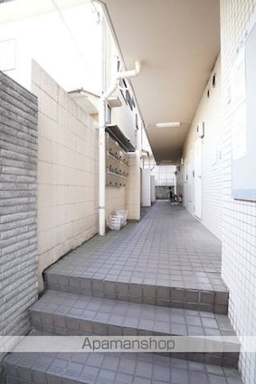 アレイム東北沢[1DK/25.67m2]のエントランス1