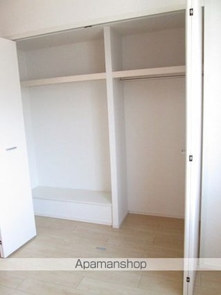 サンフラワーＢ[1LDK/52.37m2]の収納