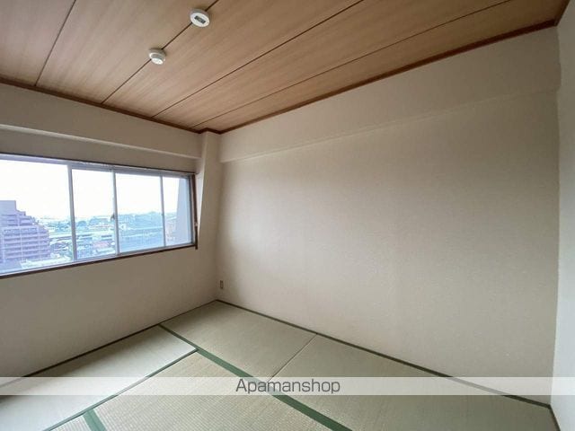 ロイヤルコーポ姫路栗山町の内装写真